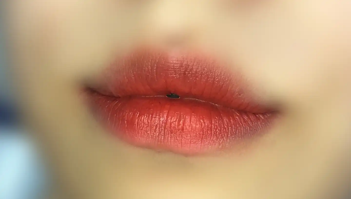 언니의파우치 리뷰 이미지 10 - [에어 핏 벨벳틴트 [A06 달콤한 칠리]]