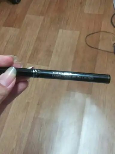 선택된 언니의파우치 리뷰 이미지 - [스키니터치 붓펜 아이라이너 [01 블랙]]