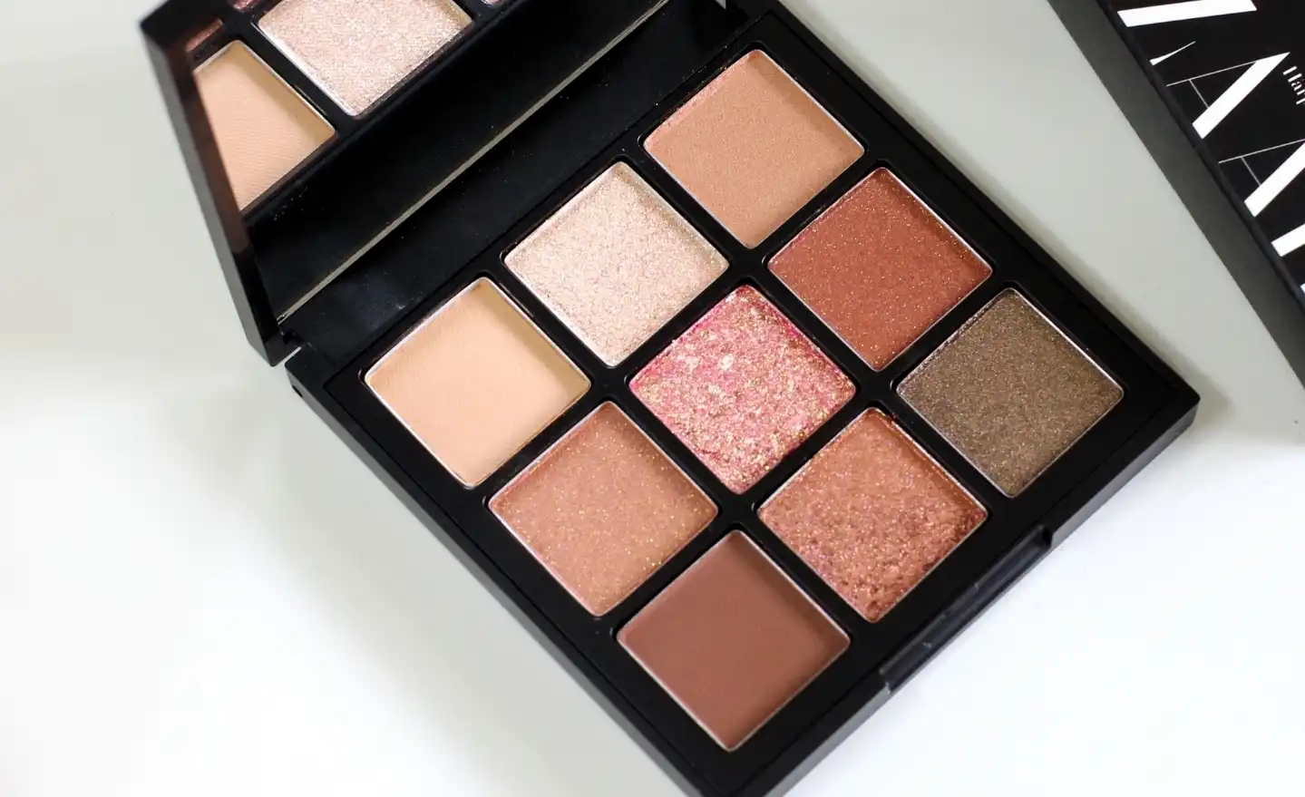 바자 아이콘 스타 아이팔레트