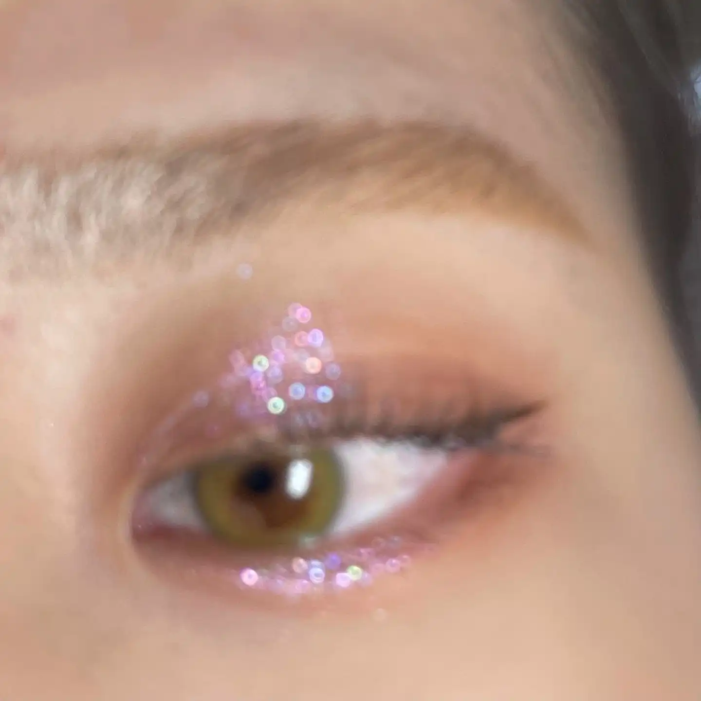 언니의파우치 리뷰 이미지 7 - [오로라 트윙클 아이글리터 [02 크러쉬 블링]]