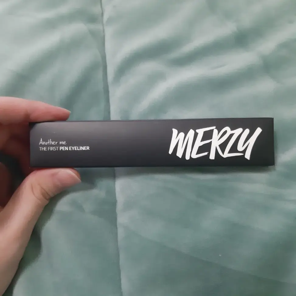 선택된 언니의파우치 리뷰 이미지 - [더 퍼스트 펜 아이라이너 [P1 오레오]]