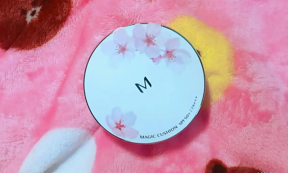 [M] 매직 쿠션 모이스처 SPF50+ PA+++ [21호]