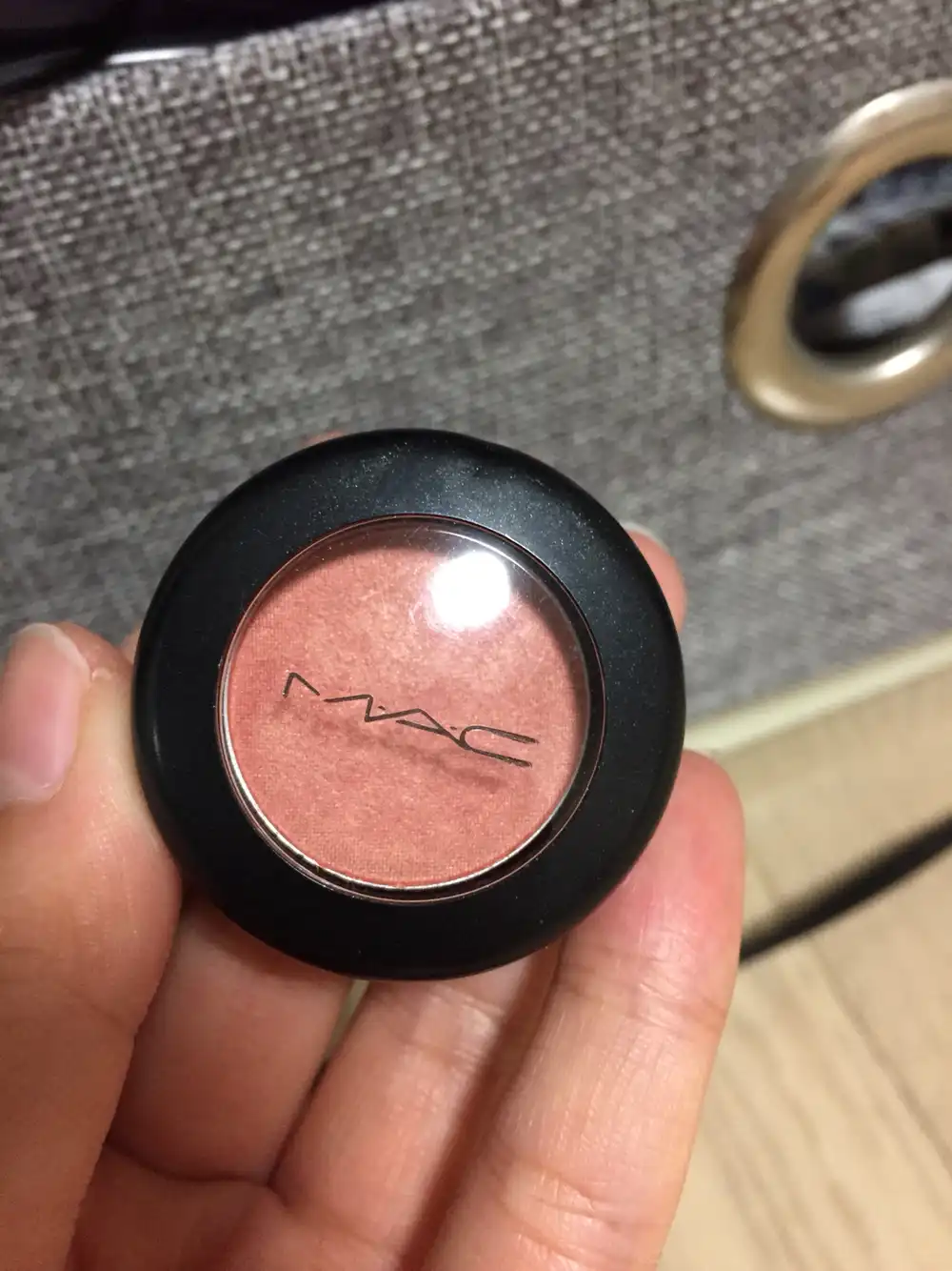 아이섀도우 (파라디스코)