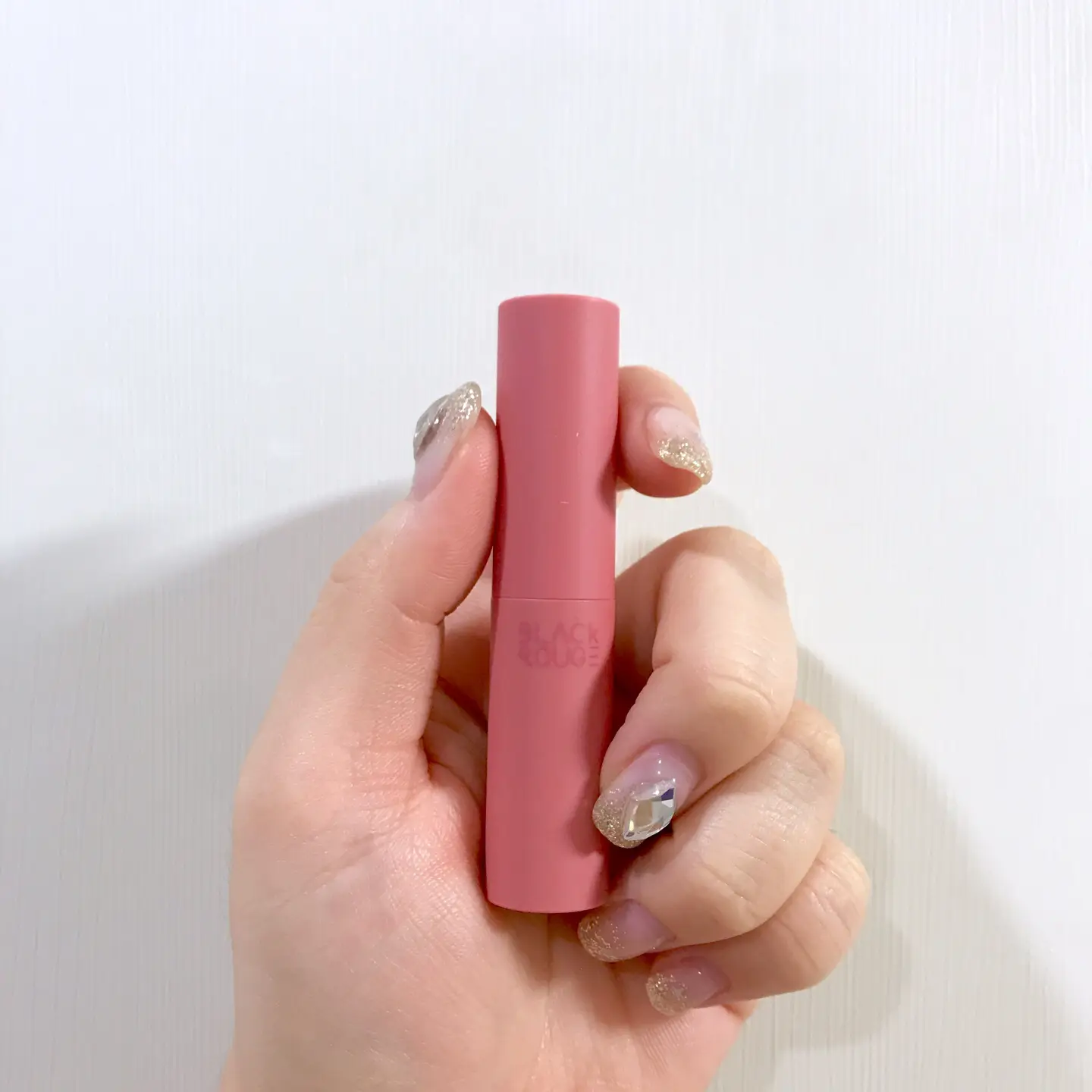 선택된 언니의파우치 리뷰 이미지 - [로즈 벨벳 립스틱 [R02 햇살가득 로즈]]