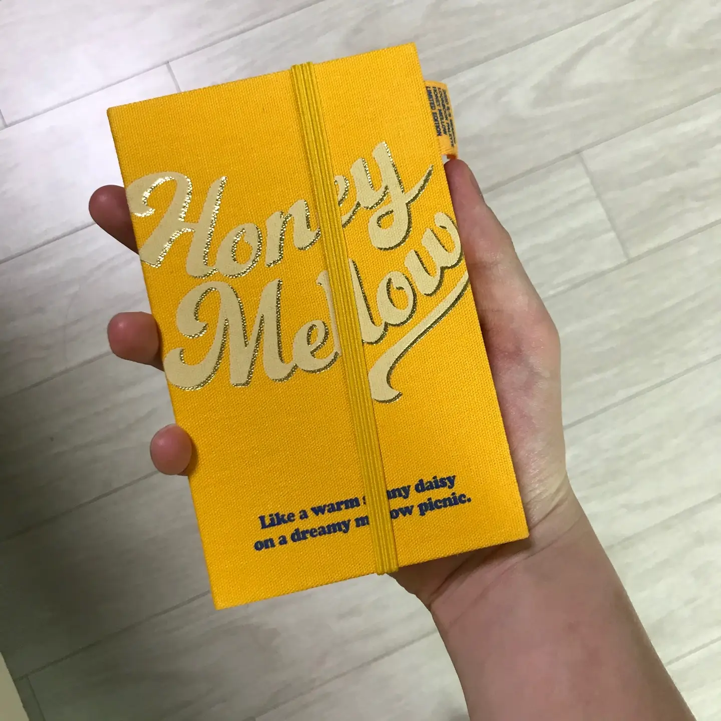 선택된 언니의파우치 리뷰 이미지 - [2020 S/S 룩북 팔레트 [허니멜로우]]