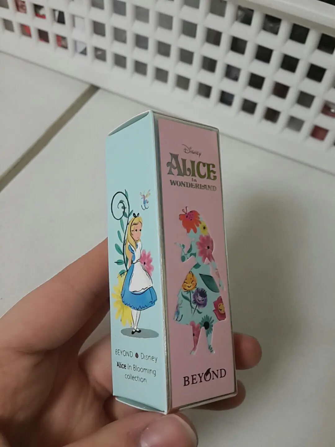 선택된 언니의파우치 리뷰 이미지 - [앨리스 인 블루밍 투톤 립스틱 1호 체리 피오니]