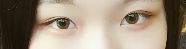 선택된 언니의파우치 리뷰 이미지 - [미묘 홀로그램 혼혈렌즈 [브라운]]
