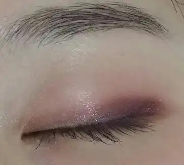 언니의파우치 리뷰 이미지 6 - [미네랄 싱글 섀도우 [9호 버건디 프리즘]]