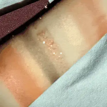  글리터홀릭 아이섀도우 팔레트 [C02 쏘 베인 컬러]
