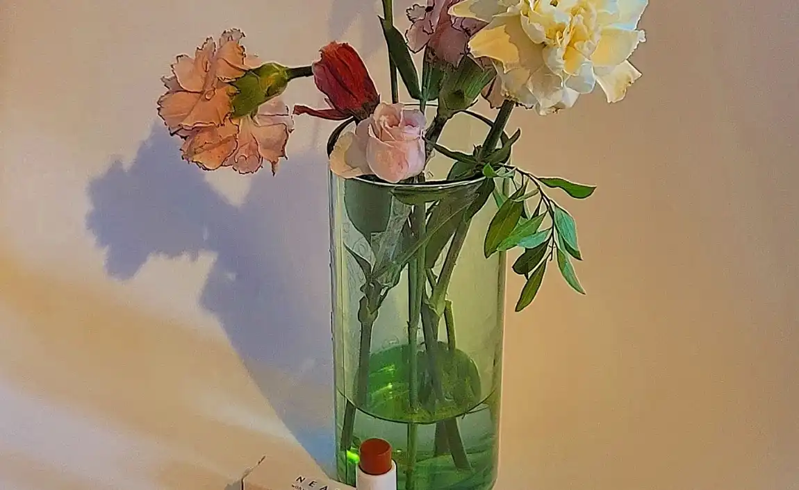 니어바이 리차징 립밤 [너티]