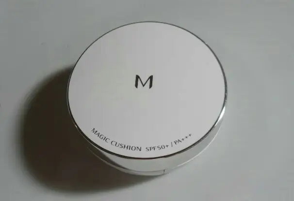 선택된 언니의파우치 리뷰 이미지 - [매직 쿠션 SPF50+ PA+++[21호]]