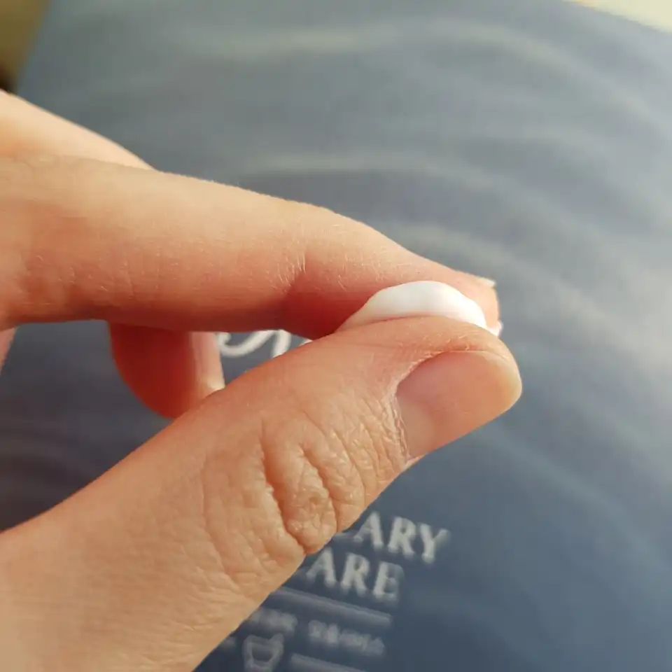 언니의파우치 리뷰 이미지 4 - [NEW 울트라 훼이셜 크림]