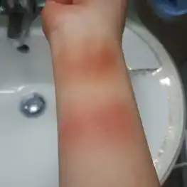 언니의파우치 리뷰 이미지 7 - [룩 앳 마이 아이즈 카페 [RD304 여인의 코트]]