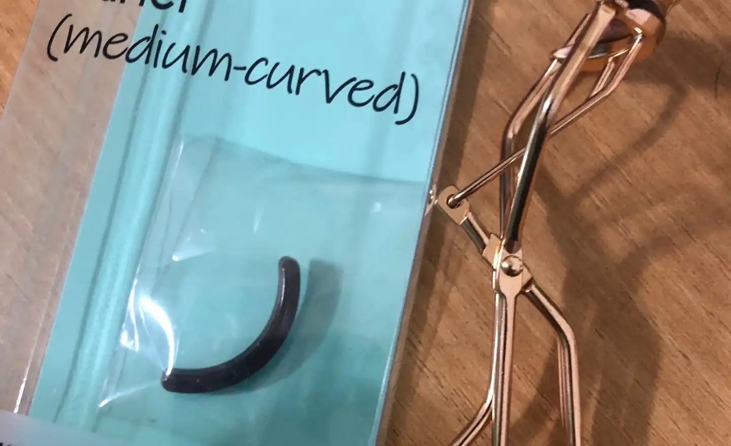 파워 컬링 뷰러 [미디엄 커브드]