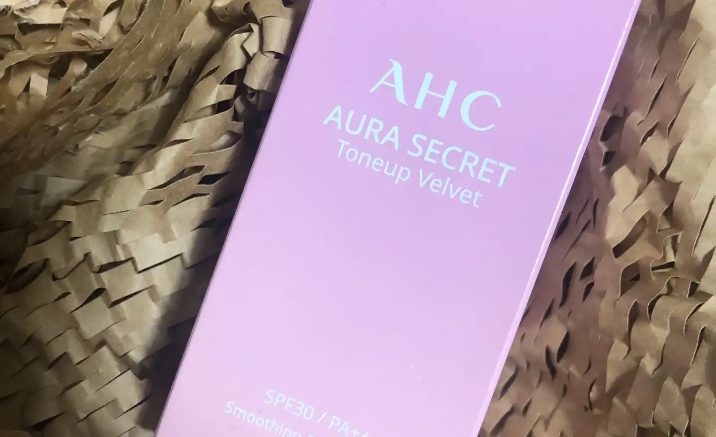 아우라 시크릿 톤업 벨벳