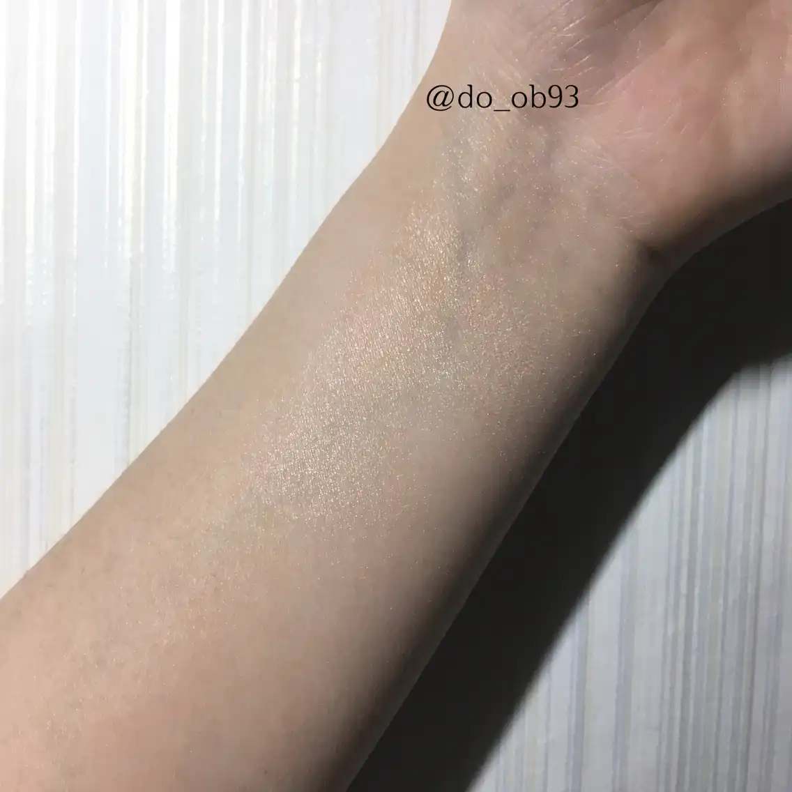 언니의파우치 리뷰 이미지 5 - [새틴 하이라이터 크림새틴]