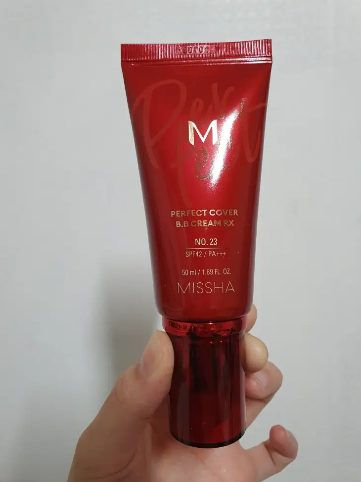 선택된 언니의파우치 리뷰 이미지 - [M 퍼펙트 커버 비비 크림  [23호 자연스러운 베이지]]