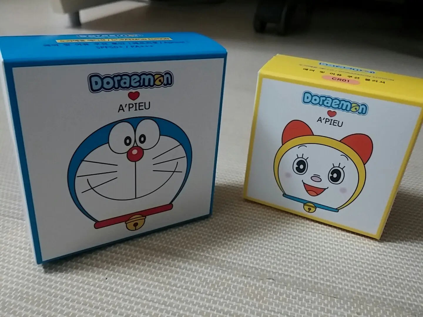 선택된 언니의파우치 리뷰 이미지 - [에어 핏  뽀얀 쿠션 (도라에몽 에디션)]