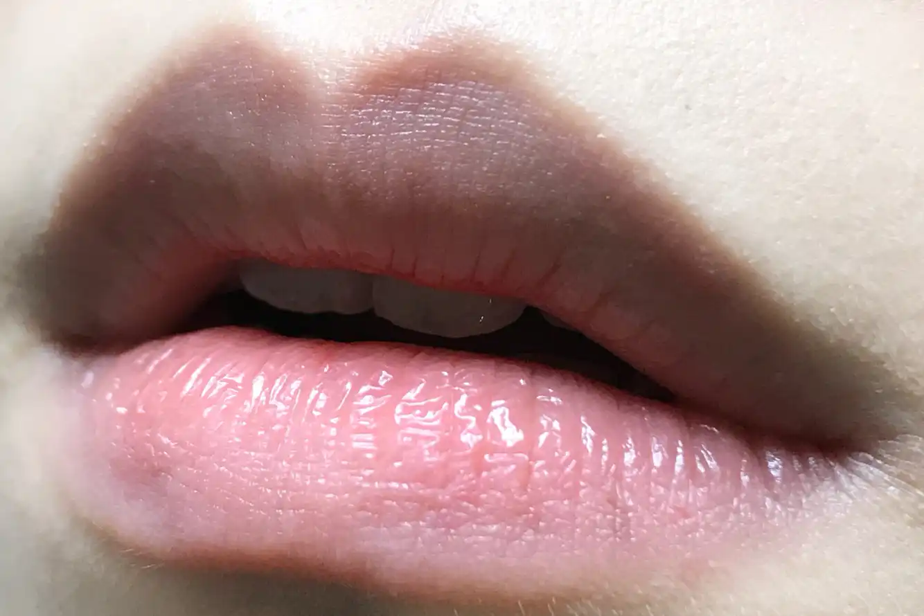 언니의파우치 리뷰 이미지 7 - [립 글로이 밤 [피치]]