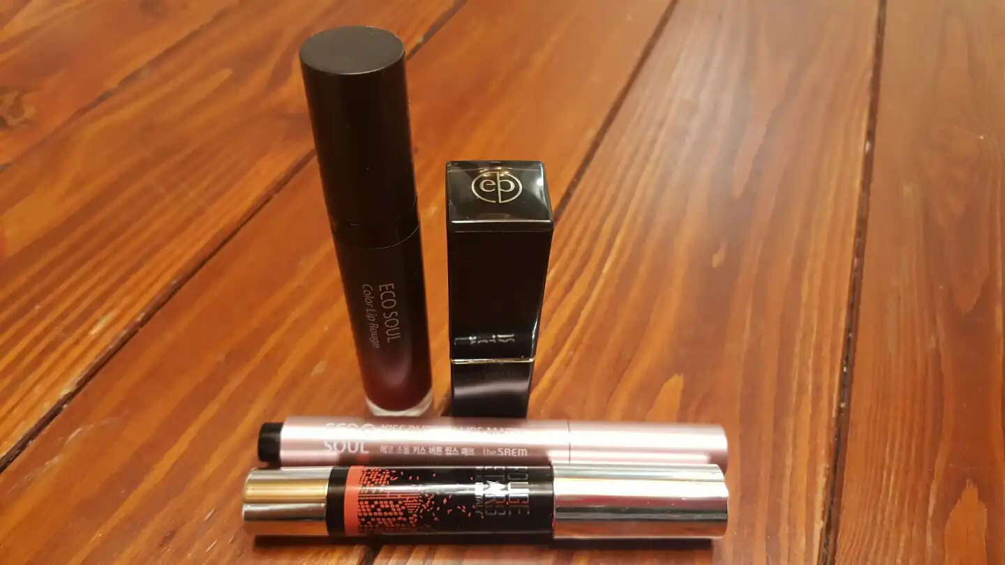 선택된 언니의파우치 리뷰 이미지 - [델리킷 루미너스 립스틱 [01호 시크레드]]