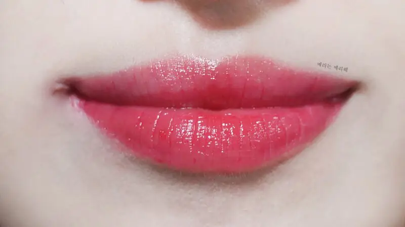 선택된 언니의파우치 리뷰 이미지 - [워터 핏 립스틱 43호 스위트베리]