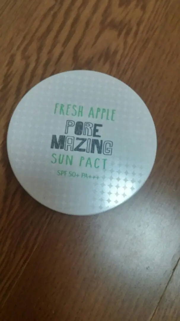 선택된 언니의파우치 리뷰 이미지 - [풋사과 포어메이징 선 팩트 SPF50+ PA+++1호 라이트 베이지]
