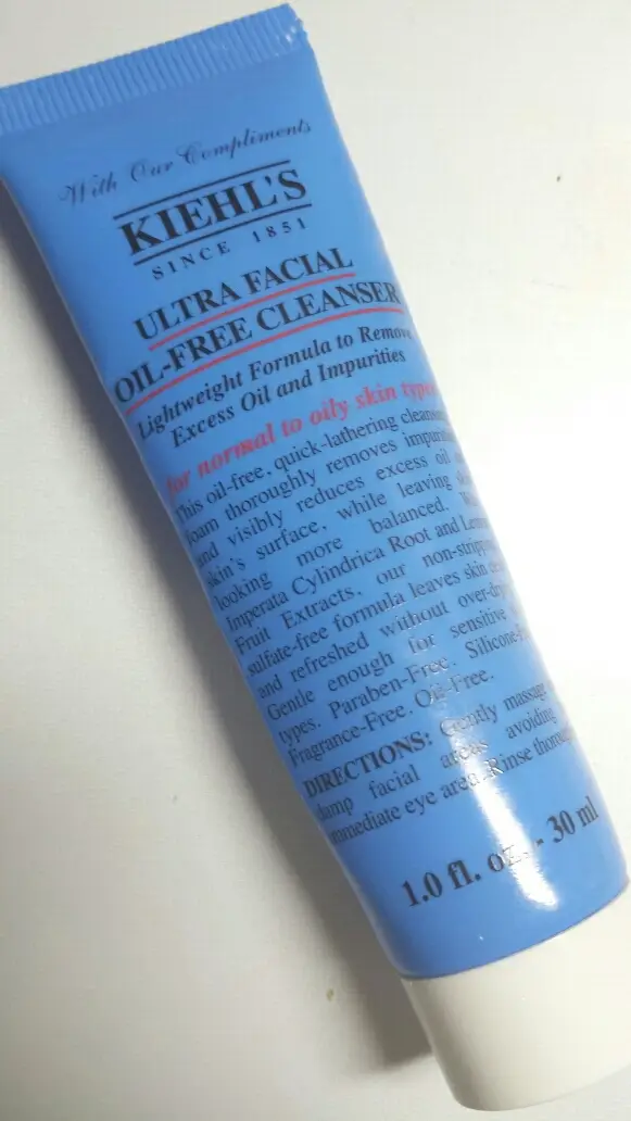 선택된 언니의파우치 리뷰 이미지 - [울트라 훼이셜 오일-프리 클렌저]