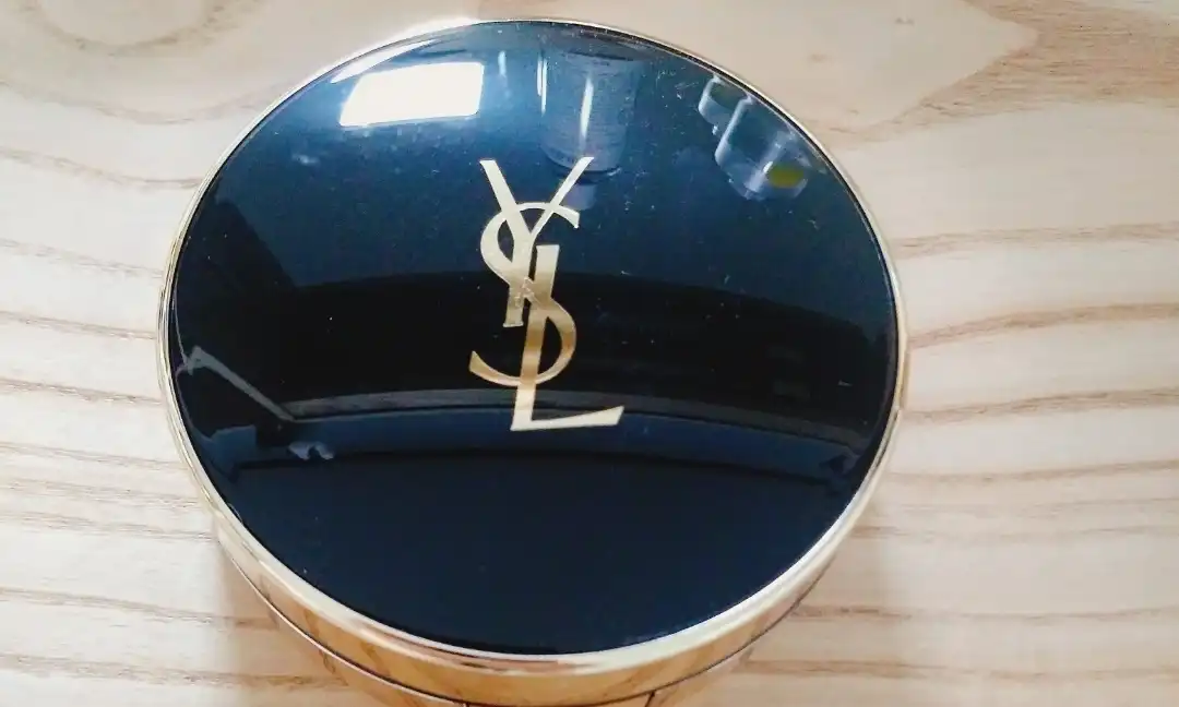 르 쿠션 엉크르 드 뽀 [10]   