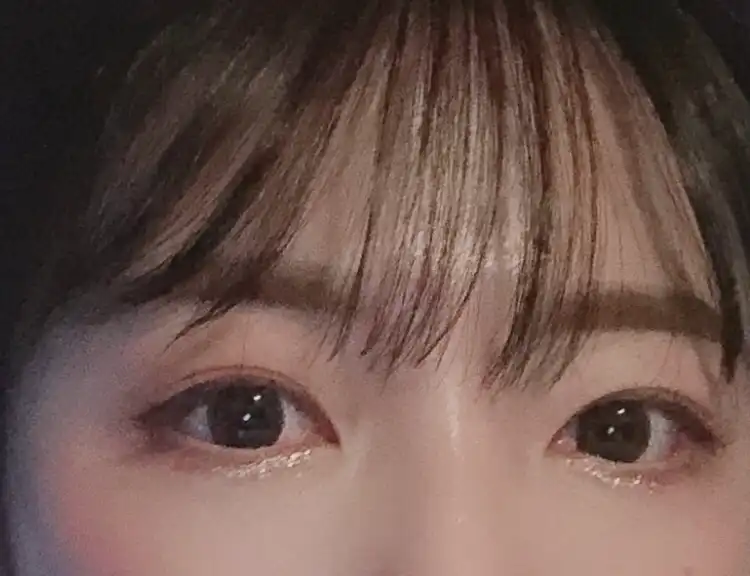언니의파우치 리뷰 이미지 7 - [L.블링글리터 [01 블링커튼]]