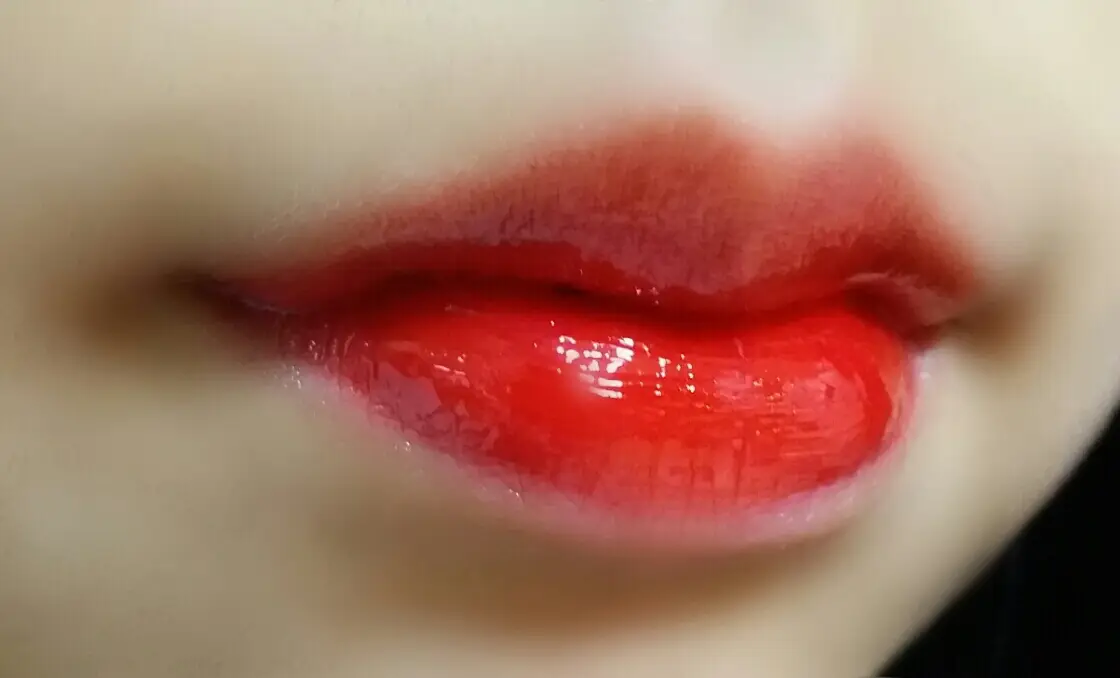 선택된 언니의파우치 리뷰 이미지 - [볼륨업 오일틴트 (01 파이어 플레이스)]