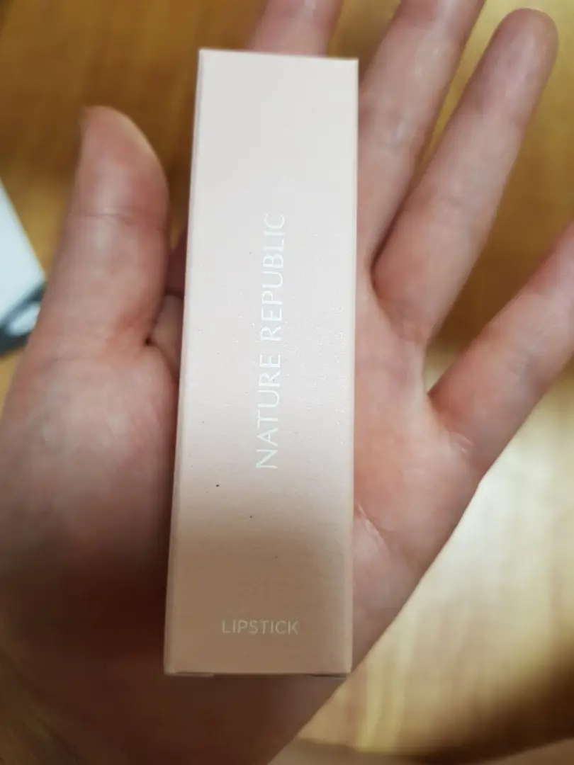 선택된 언니의파우치 리뷰 이미지 - [리얼 매트 립스틱 [01 리얼 레드]]