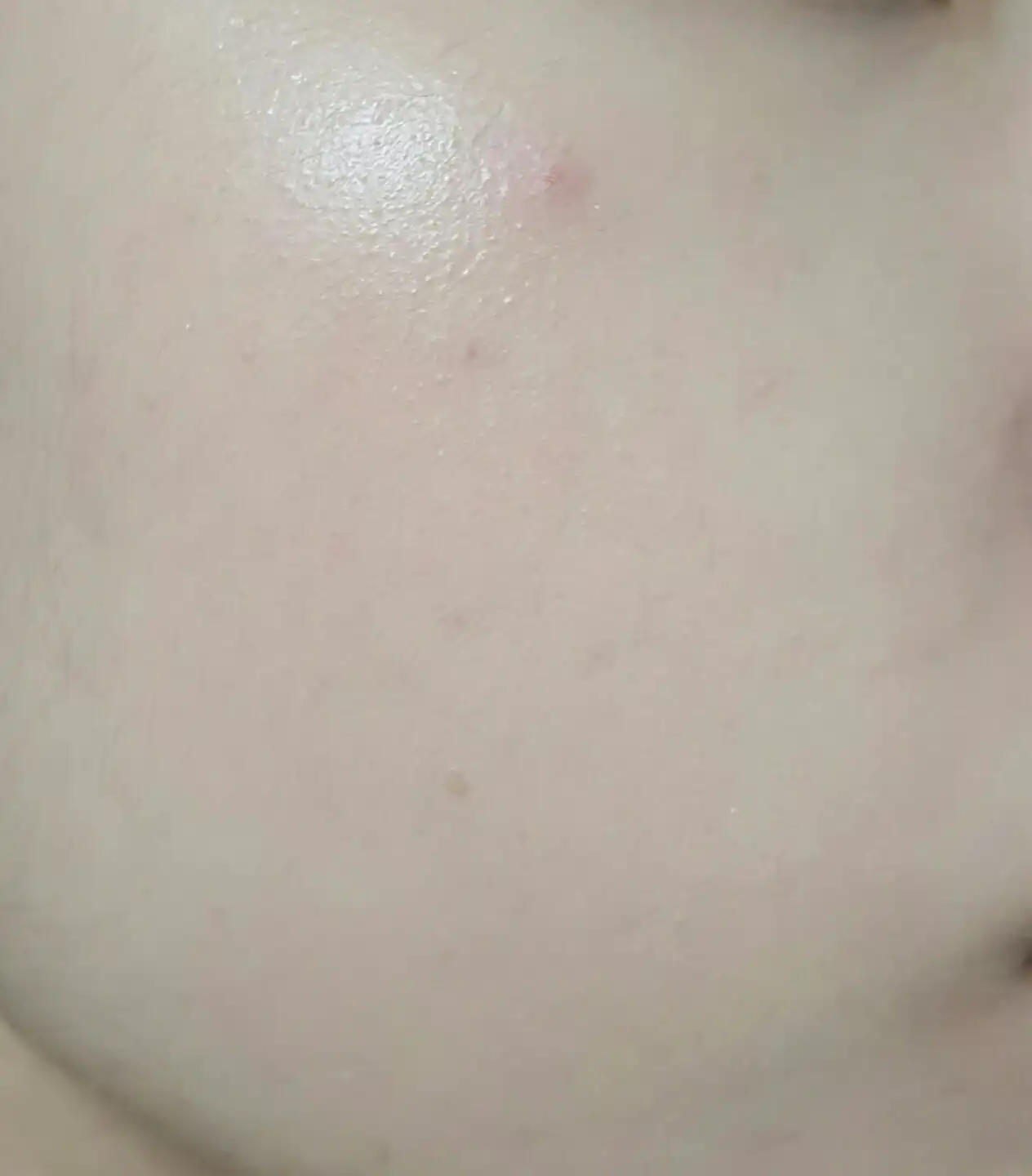 언니의파우치 리뷰 이미지 7 - [컬러스테이 메이크업 파운데이션 지복합용 [150 버프]]