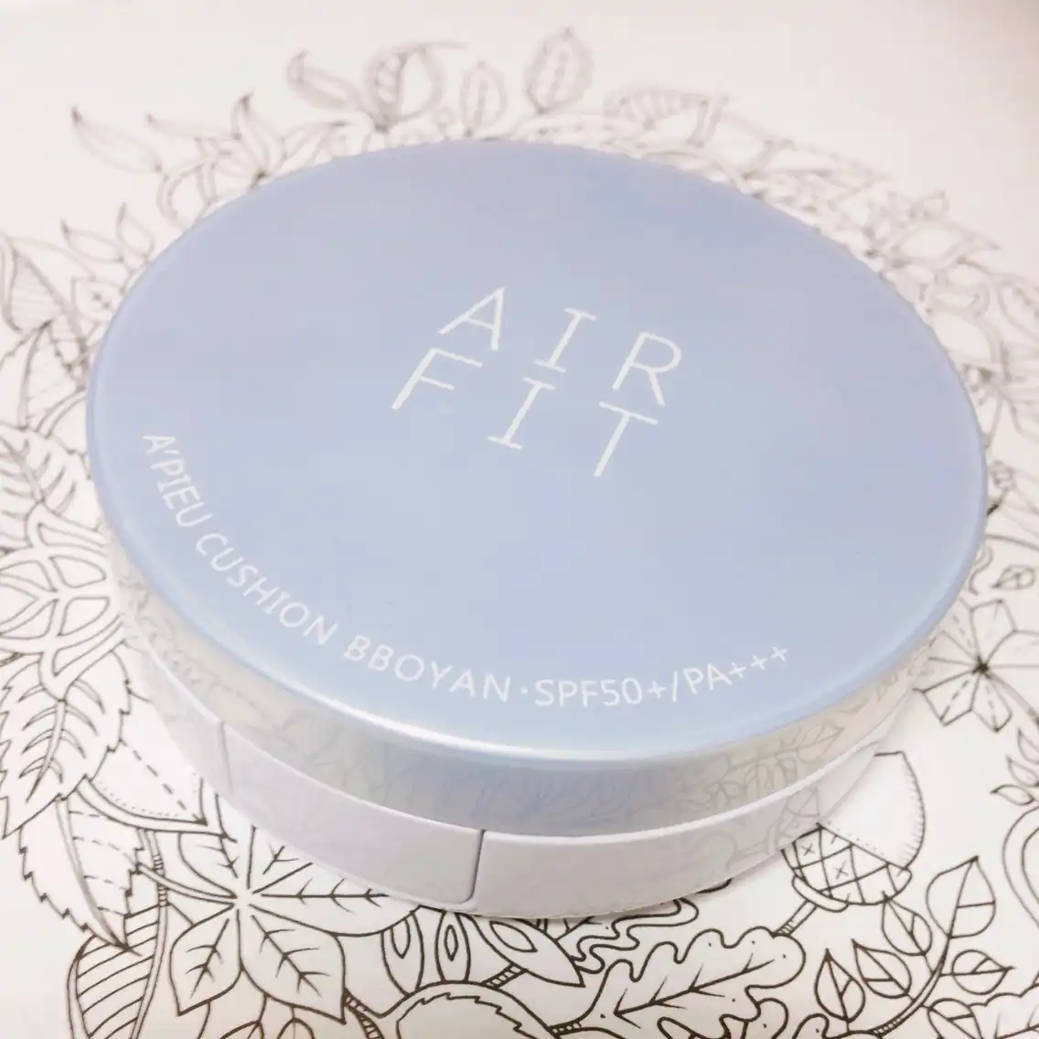 에어 핏  뽀얀 쿠션 (도라에몽 에디션)