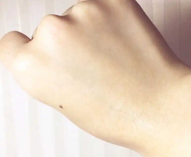 언니의파우치 리뷰 이미지 8 - [올데이 선크림]