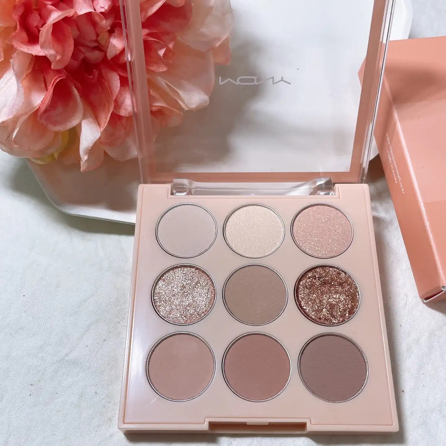 언니의파우치 리뷰 이미지 3 - [1001 톤온톤 섀도우팔레트 프로9구 [누드무드]]