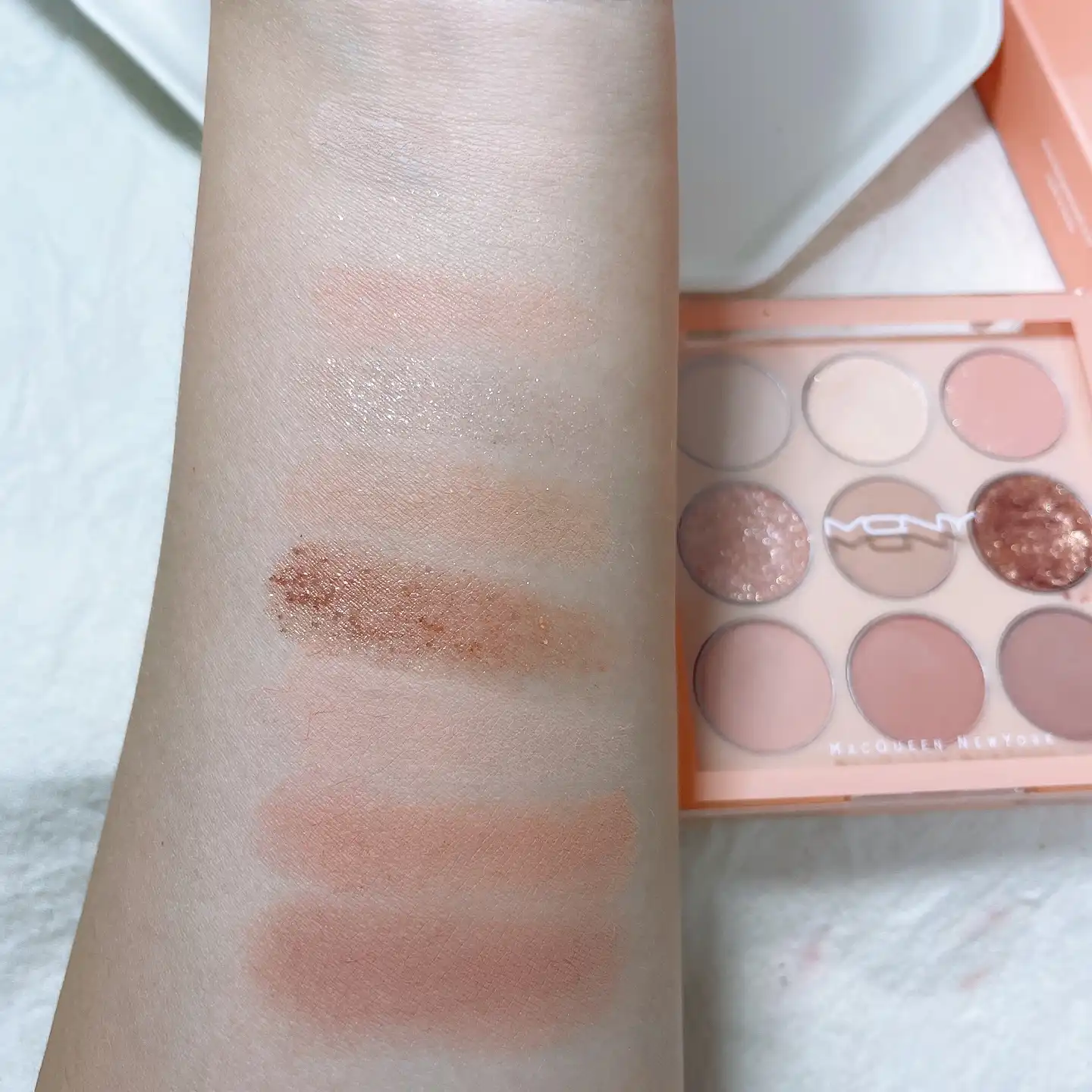 언니의파우치 리뷰 이미지 5 - [1001 톤온톤 섀도우팔레트 프로9구 [누드무드]]