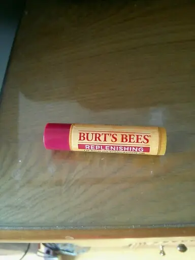 선택된 언니의파우치 리뷰 이미지 - [리플레니싱 립 밤 위드 포머그래넛트 오일]