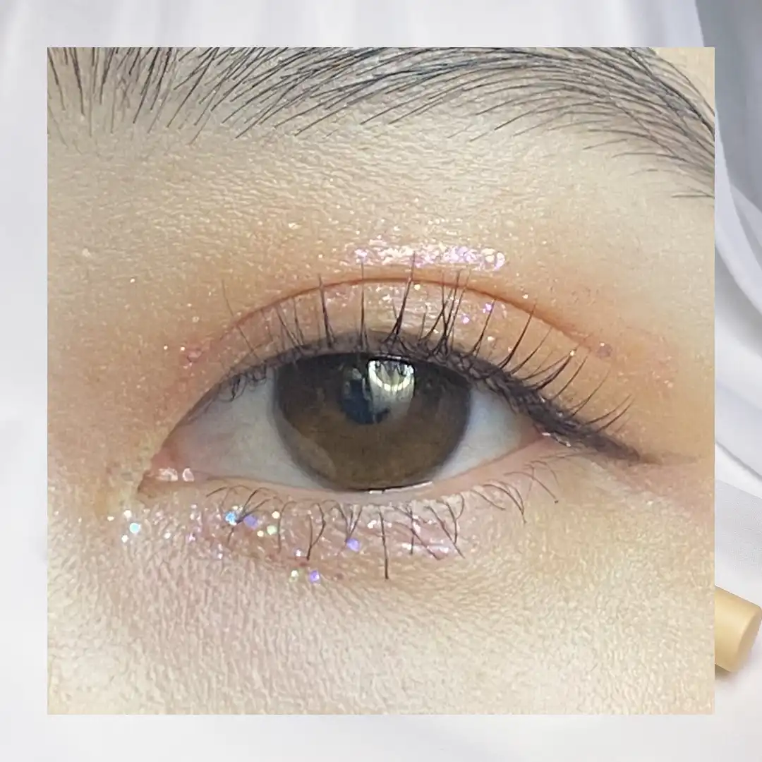 선택된 언니의파우치 리뷰 이미지 - [F/W 스파클리 스모키섀도우 [02 스파클링 머큐리]]