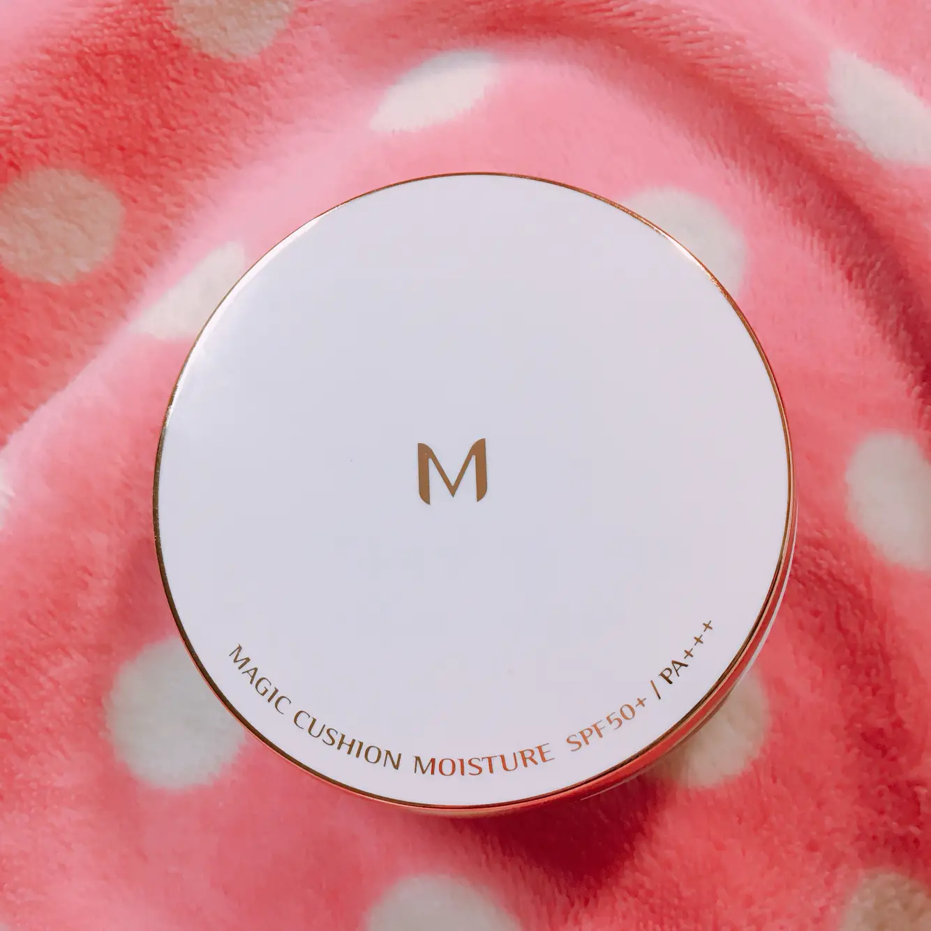 선택된 언니의파우치 리뷰 이미지 - [[M] 매직 쿠션 모이스처 SPF50+ PA+++ [23호]]