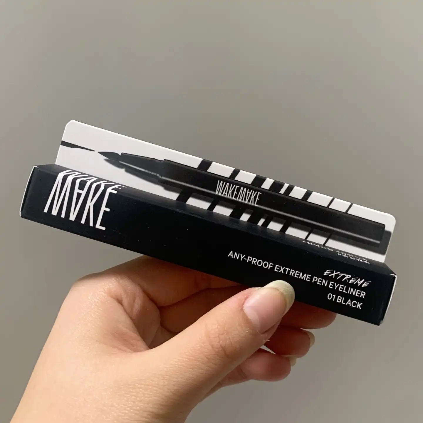 철벽 익스트림 펜 아이라이너 [01 블랙]