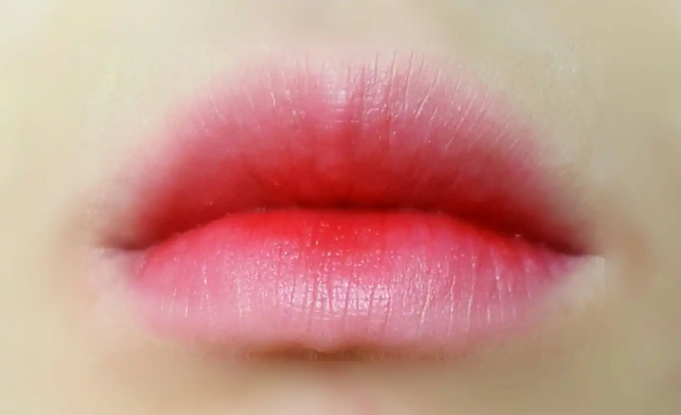 임프레션 립 벨벳 [301 코랄리프]