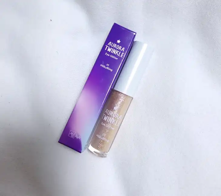 오로라 트윙클 아이글리터 [01 밀키 블링]