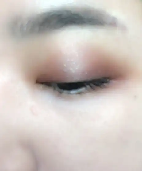 언니의파우치 리뷰 이미지 11 - [16 브릭킷 섀도우 크리미 [슈가그레이]]