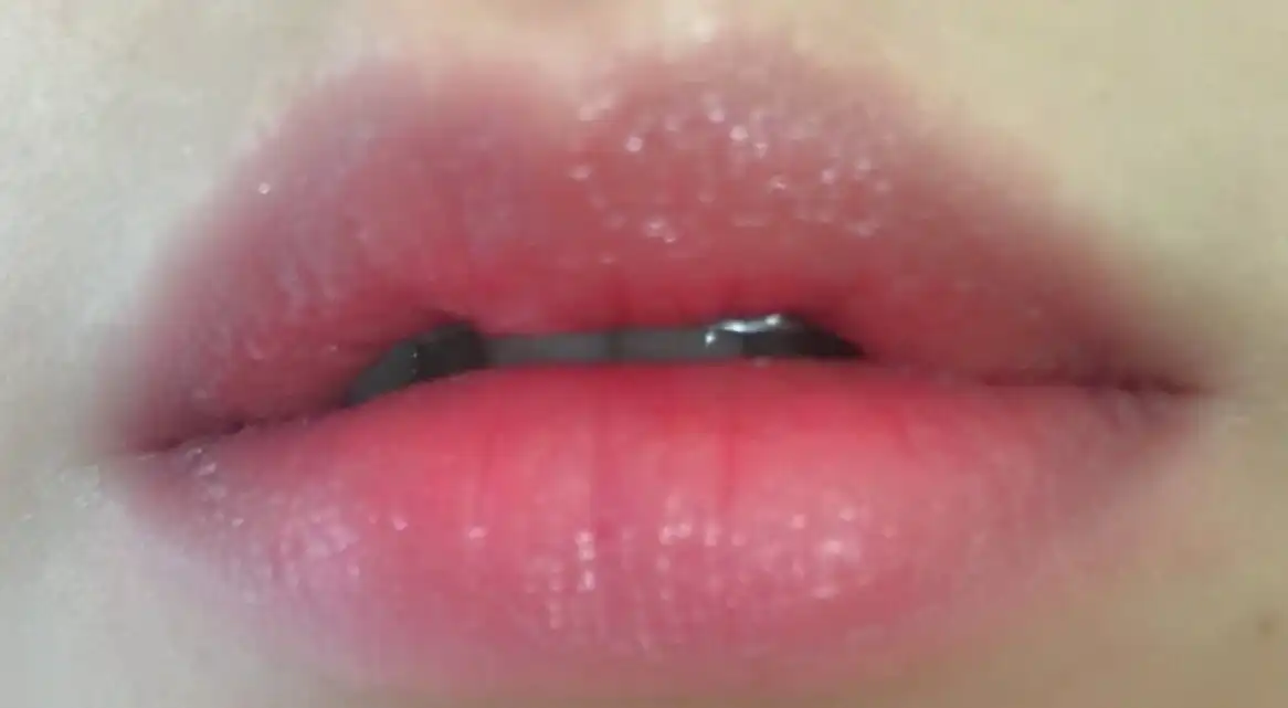 크리미 틴트 컬러밤 라이트 28호 코랄 쥬이시