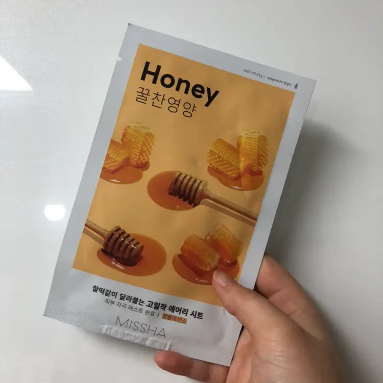 선택된 언니의파우치 리뷰 이미지 - [에어리 밀착 시트마스크 [꿀]]