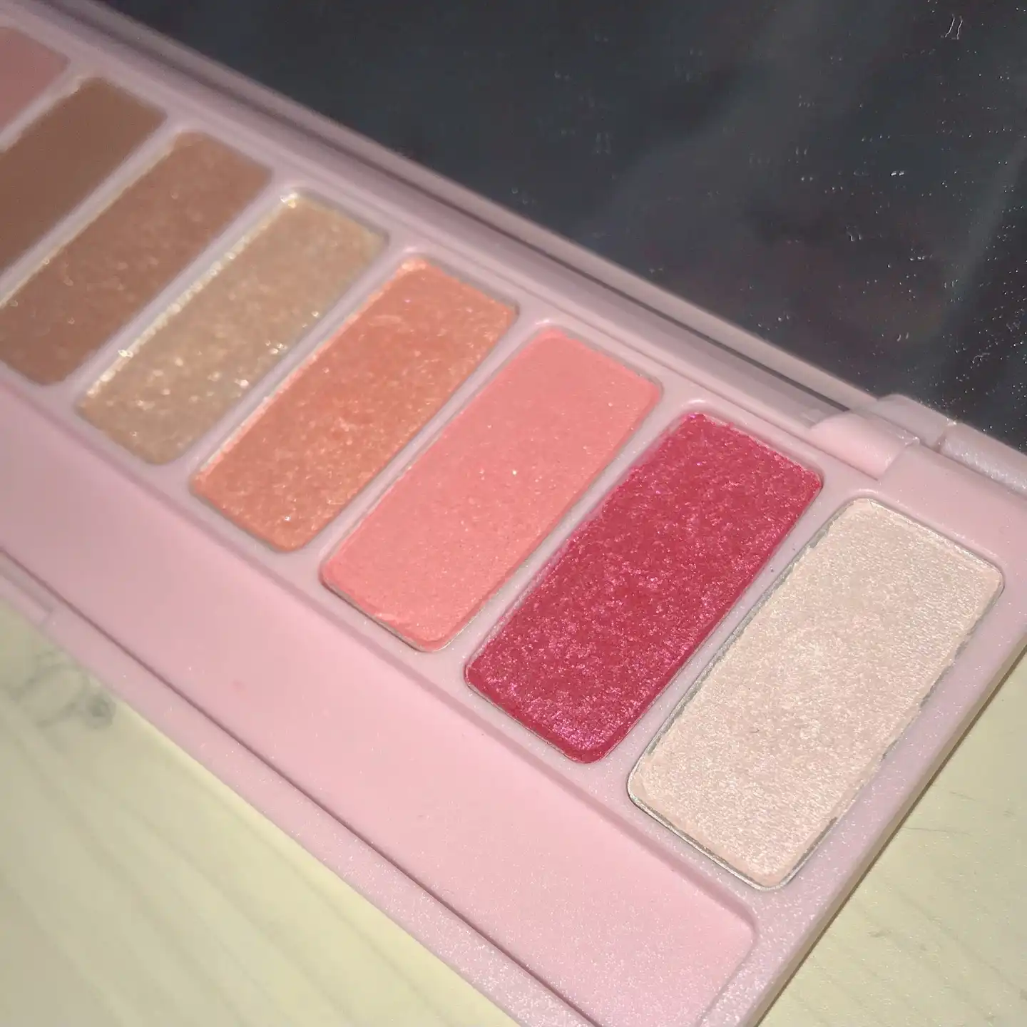 플레이 컬러 아이즈 체리 블라썸