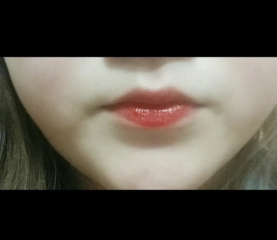 선택된 언니의파우치 리뷰 이미지 - [쿨링미 프루프 립톤 겟잇 틴트 [04 레드핫]]