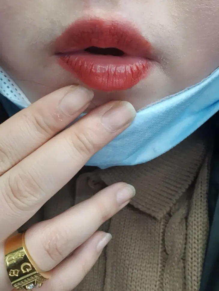 선택된 언니의파우치 리뷰 이미지 - [매트 립스틱 [칠리]]