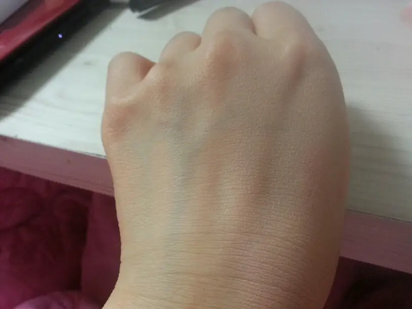 선택된 언니의파우치 리뷰 이미지 - [진주알 맑은 BB크림 코튼핏 SPF30/PA++ (W13 내추럴 베이지)]
