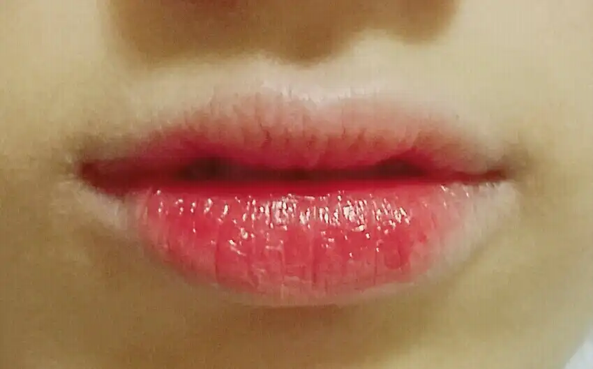 언니의파우치 리뷰 이미지 8 - [체크 글로시 블라스터 틴트 [15호 블리스 코랄]]